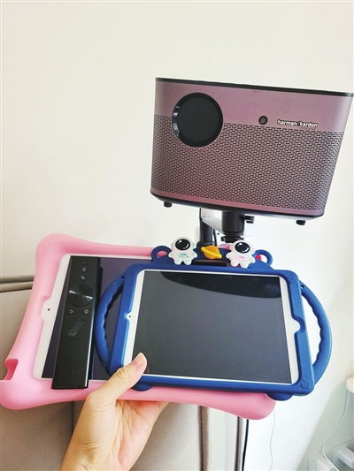 “數字原住民”的童年隱憂 專家呼吁，年齡越小越應與電子產品“斷舍離”